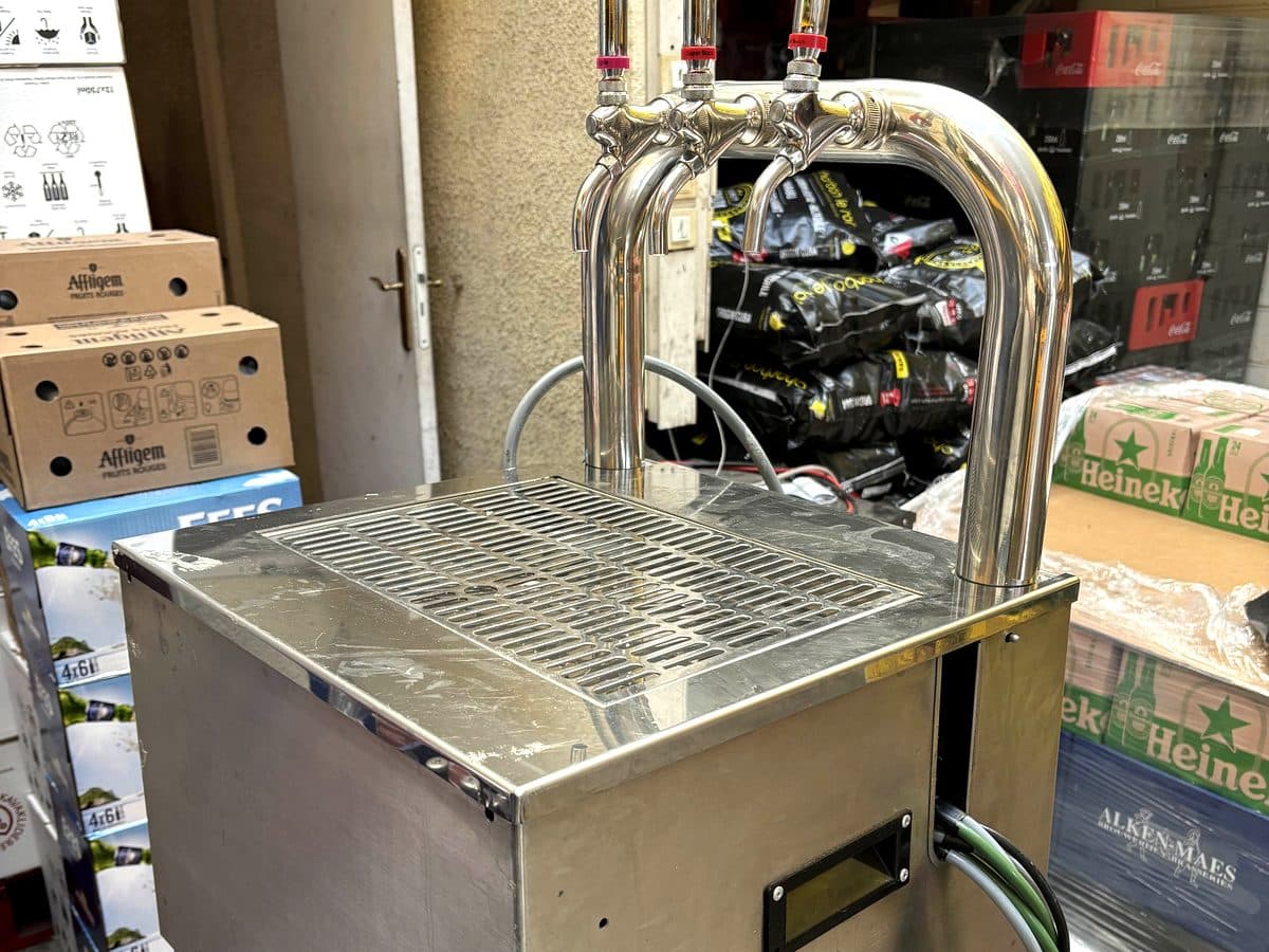 Tireuse à bière professionnelle 3 becs à louer en Île-de-France